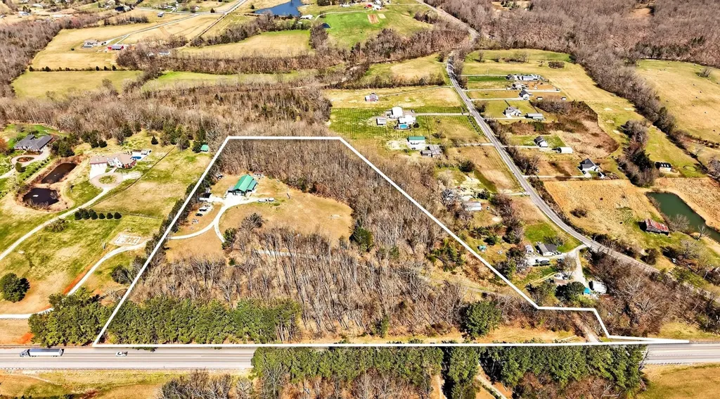 1967 Highway 52 E Portland TN 37148