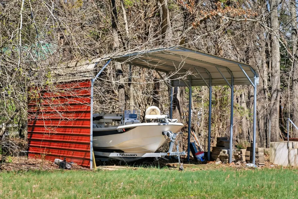 1967 Highway 52 E Portland TN 37148