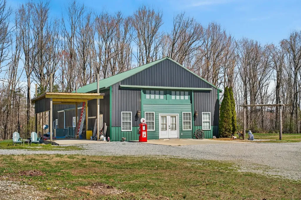 1967 Highway 52 E Portland TN 37148