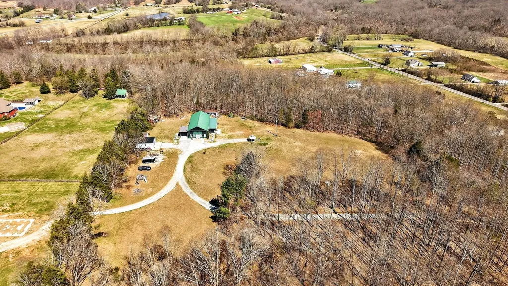 1967 Highway 52 E Portland TN 37148