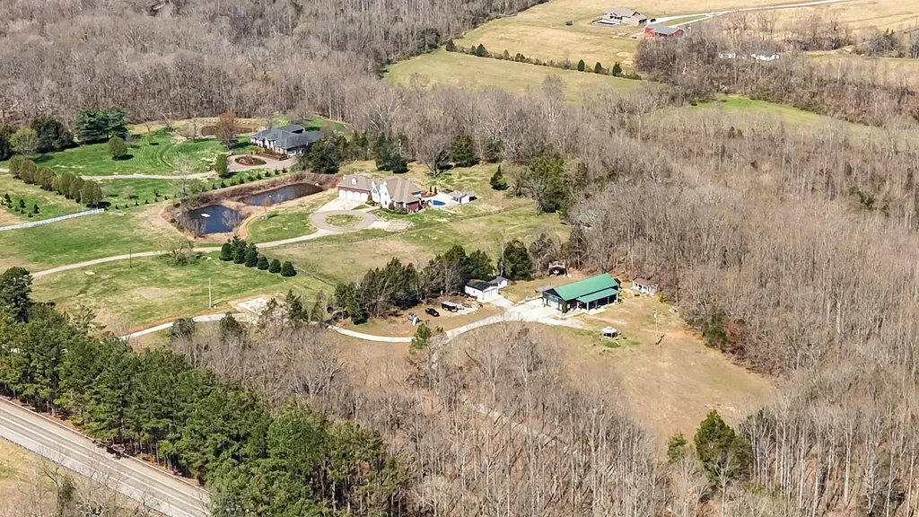 1967 Highway 52 E Portland TN 37148