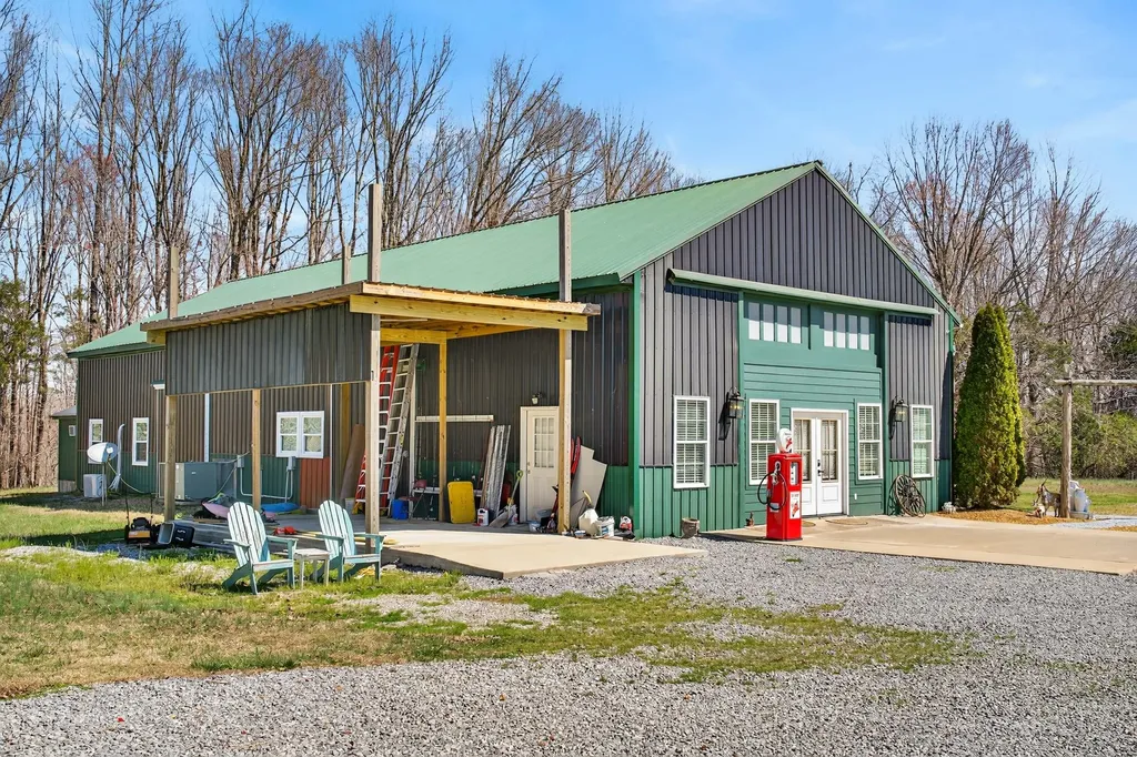 1967 Highway 52 E Portland TN 37148