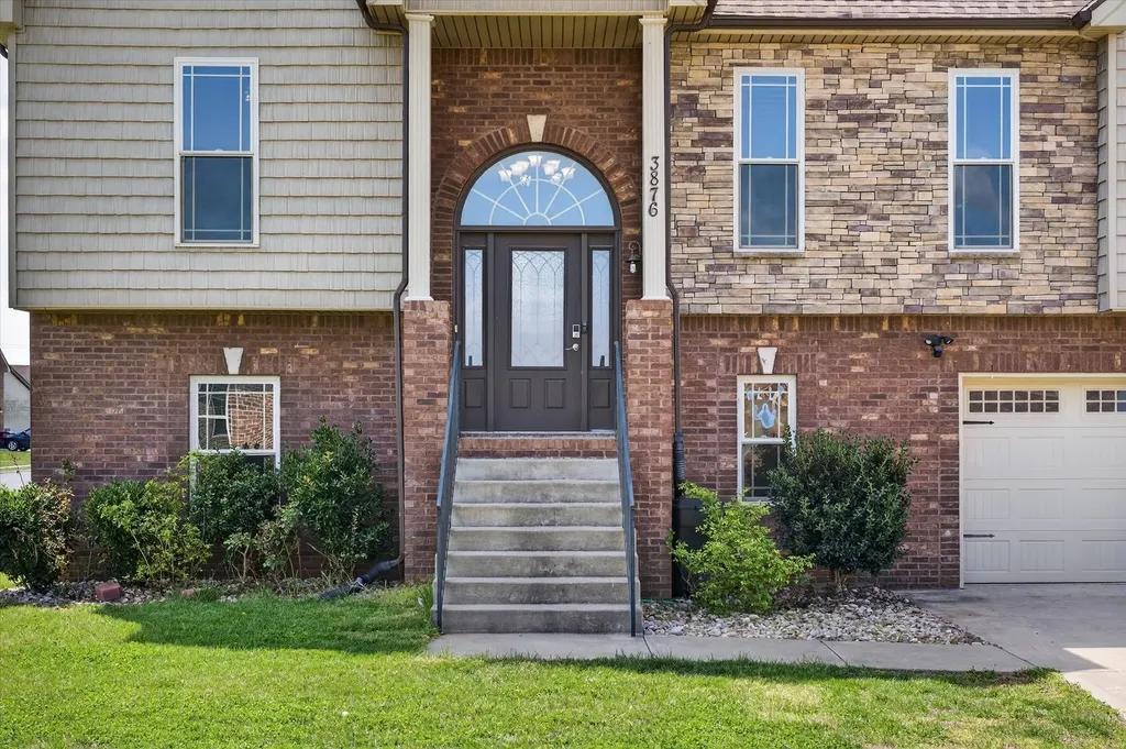 3876 Maliki Drive Clarksville TN 37042