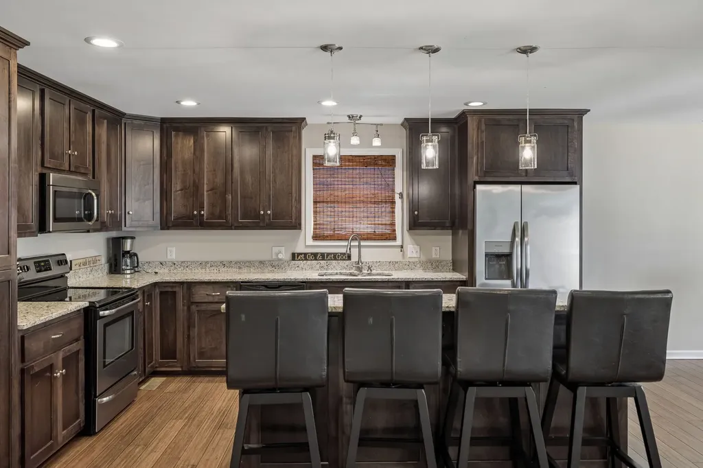 120 Rice Road Hendersonville TN 37075