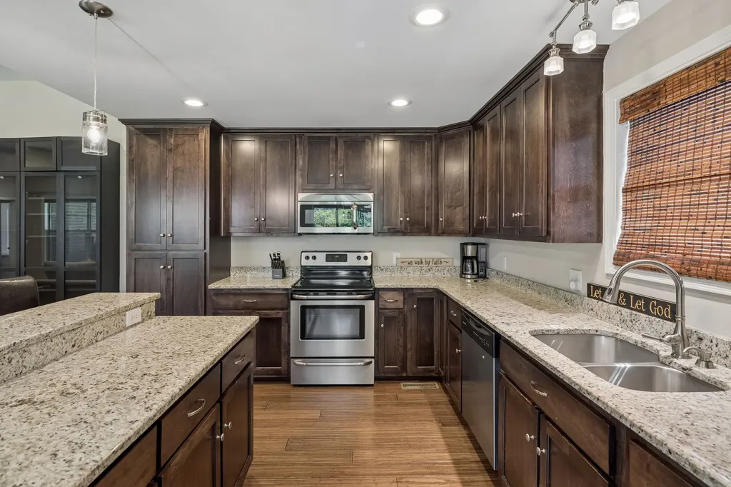 120 Rice Road Hendersonville TN 37075