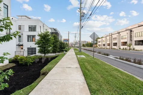 1005 12th Ave, S Nashville TN 37203