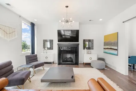 1005 12th Ave, S Nashville TN 37203