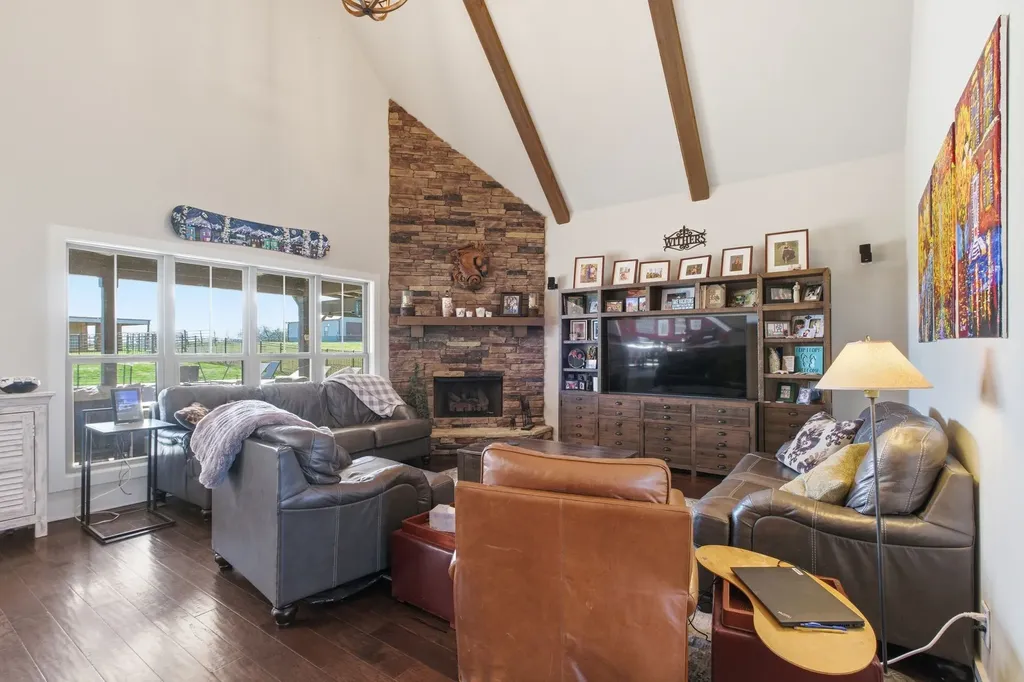 2474 Double Log Cabin Road Lebanon TN 37087