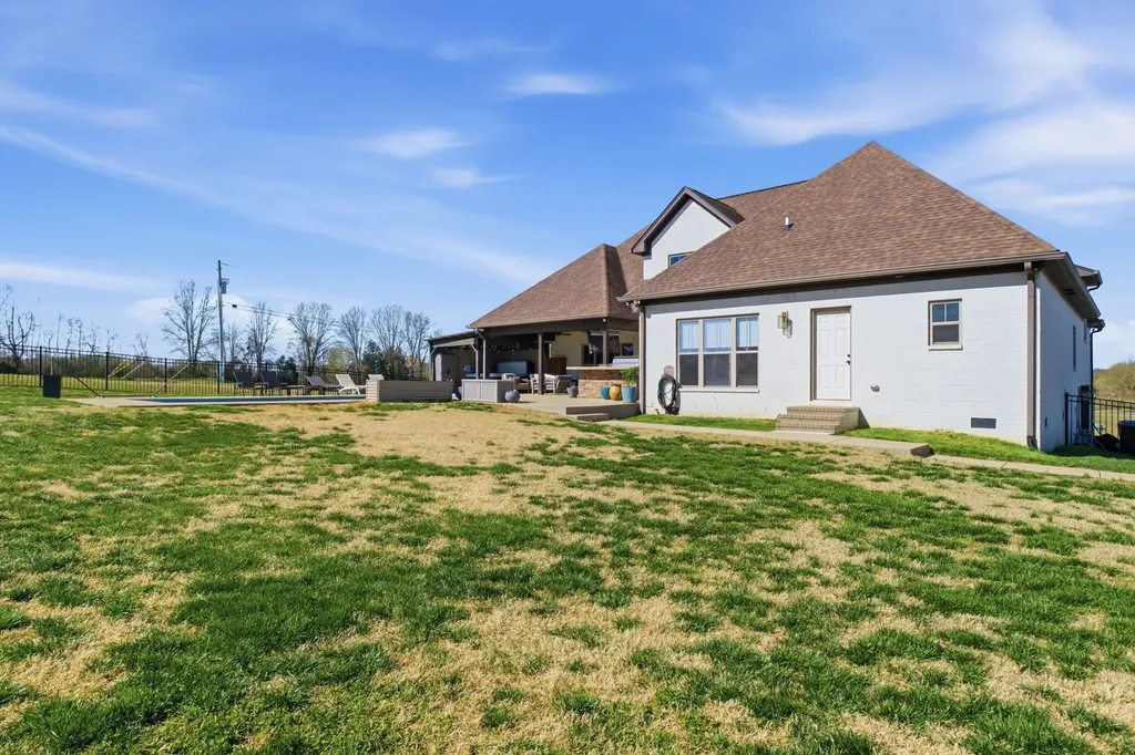 2474 Double Log Cabin Road Lebanon TN 37087