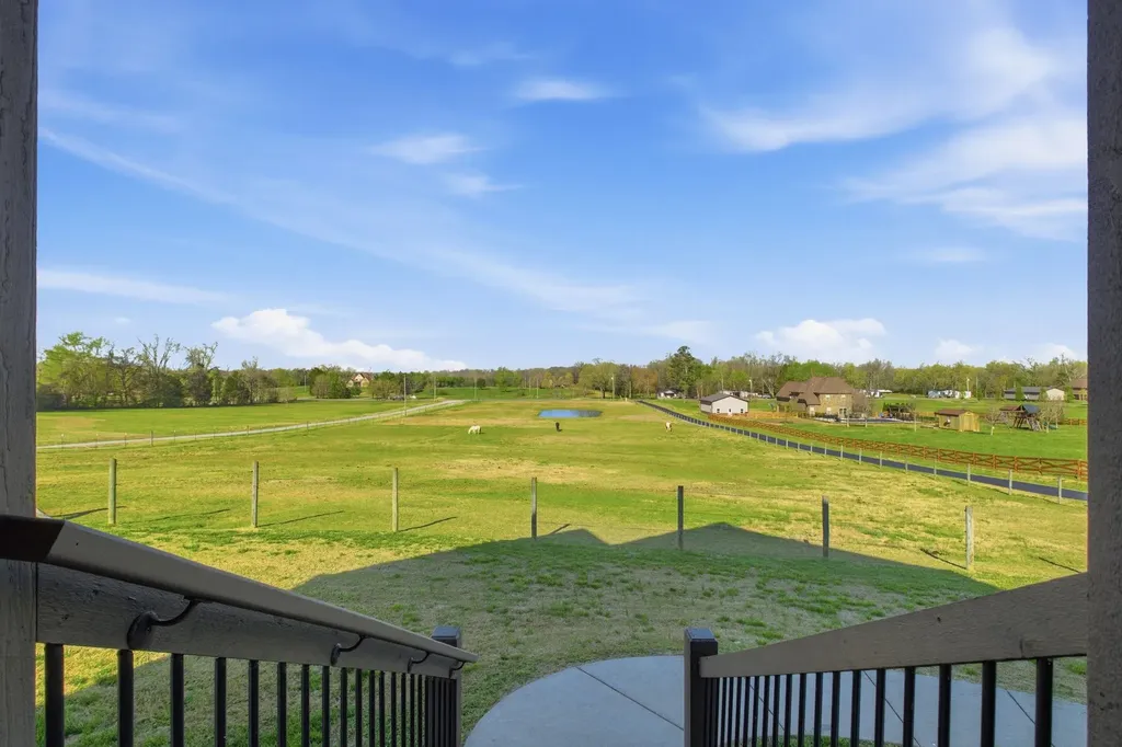 2474 Double Log Cabin Road Lebanon TN 37087