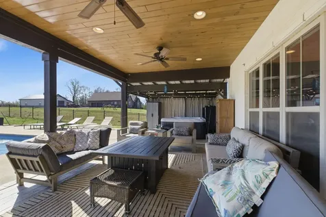 2474 Double Log Cabin Road Lebanon TN 37087