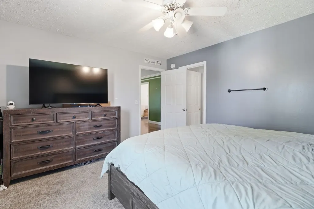 2014 Gardendale Drive Murfreesboro TN 37130