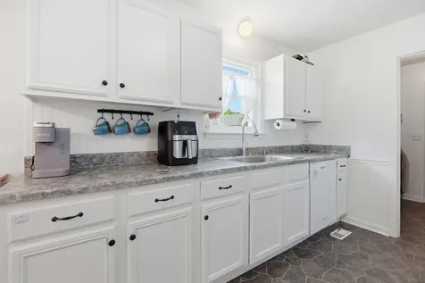 2014 Gardendale Drive Murfreesboro TN 37130