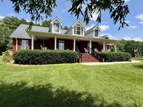646 Indian Creek Road Huntland TN 37345