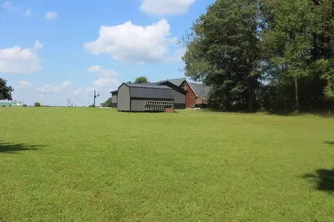 646 Indian Creek Road Huntland TN 37345