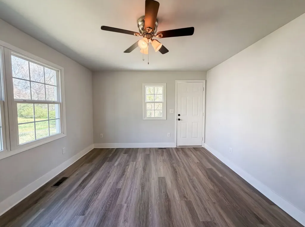 741 Gracey Avenue Clarksville TN 37040