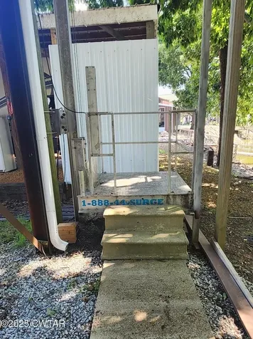 407 Pevahouse Camp Circle Decaturville TN 38329
