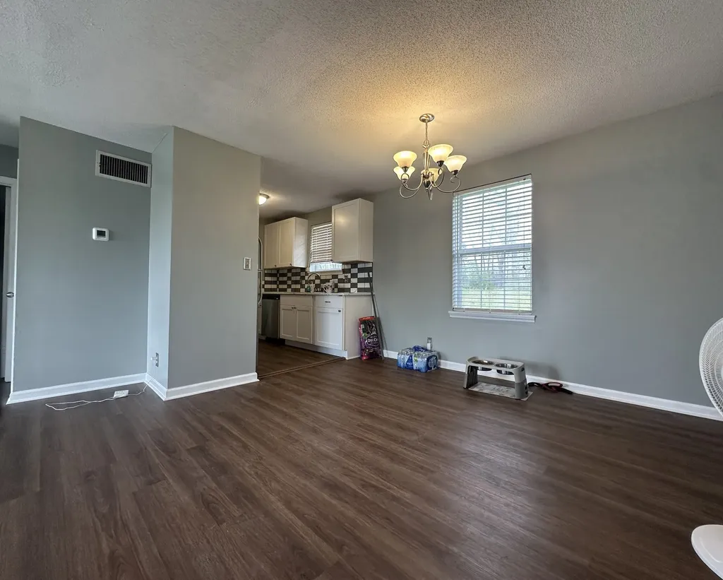 361 Dupuis Drive Clarksville TN 37042