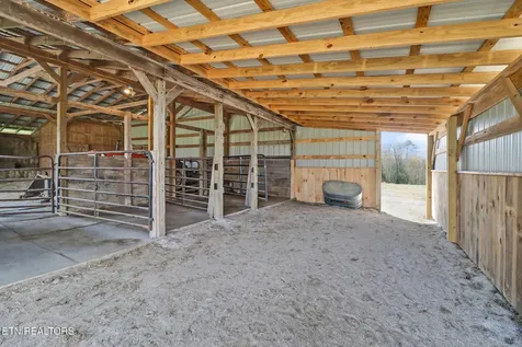 1978 Oloff Smith Road Allardt TN 38504