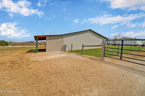 1978 Oloff Smith Road Allardt TN 38504