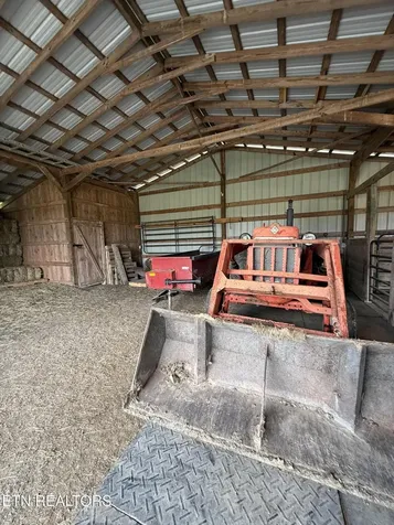 1978 Oloff Smith Road Allardt TN 38504