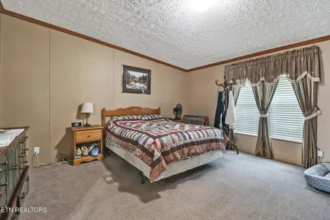 1978 Oloff Smith Road Allardt TN 38504