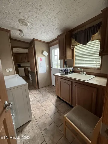 1978 Oloff Smith Road Allardt TN 38504