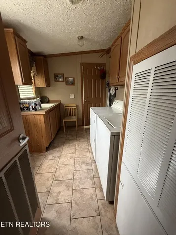 1978 Oloff Smith Road Allardt TN 38504