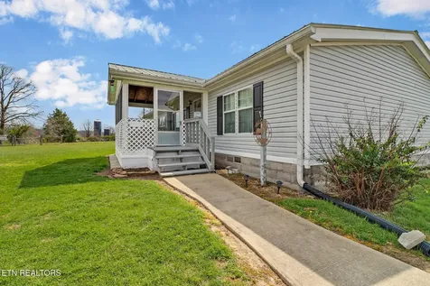 1978 Oloff Smith Road Allardt TN 38504