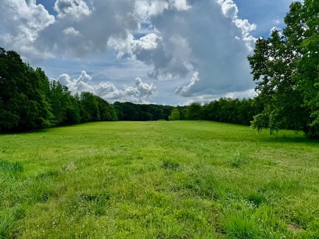 8 Westside Drive Tullahoma TN 37388