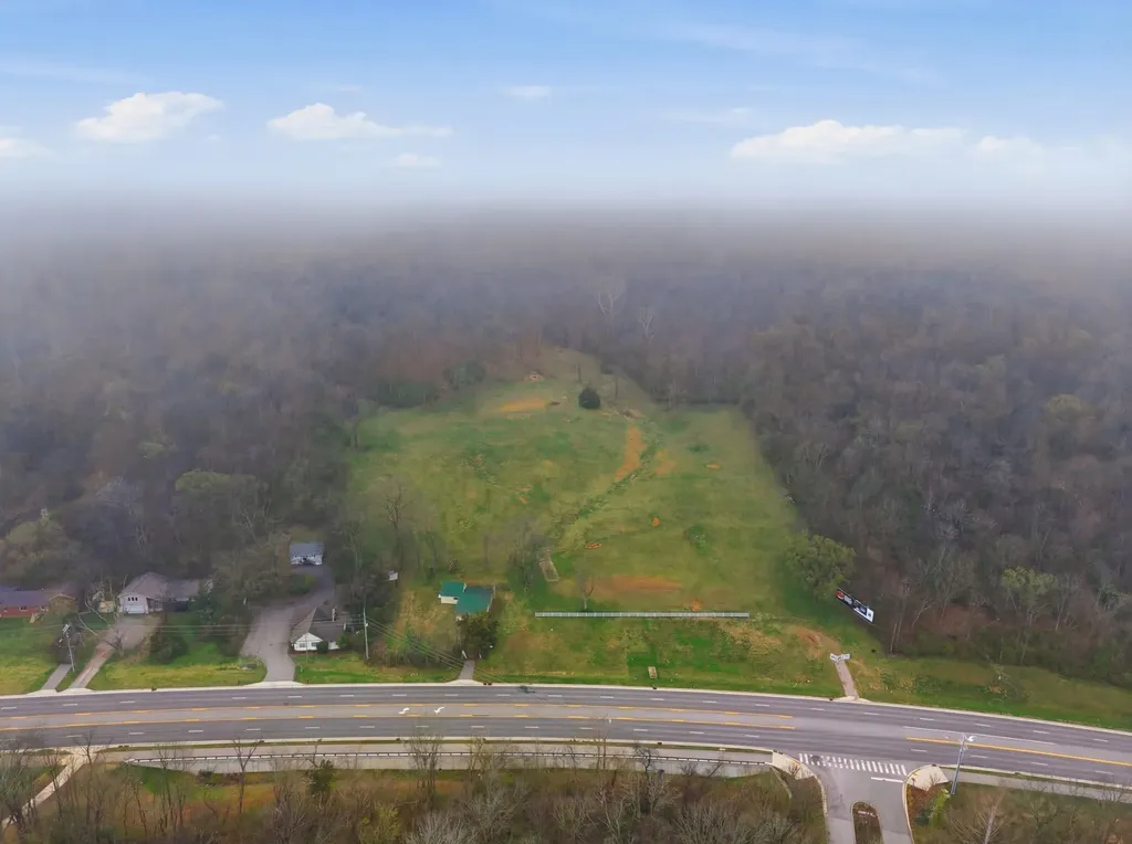 1447 Franklin Road Brentwood TN 37027