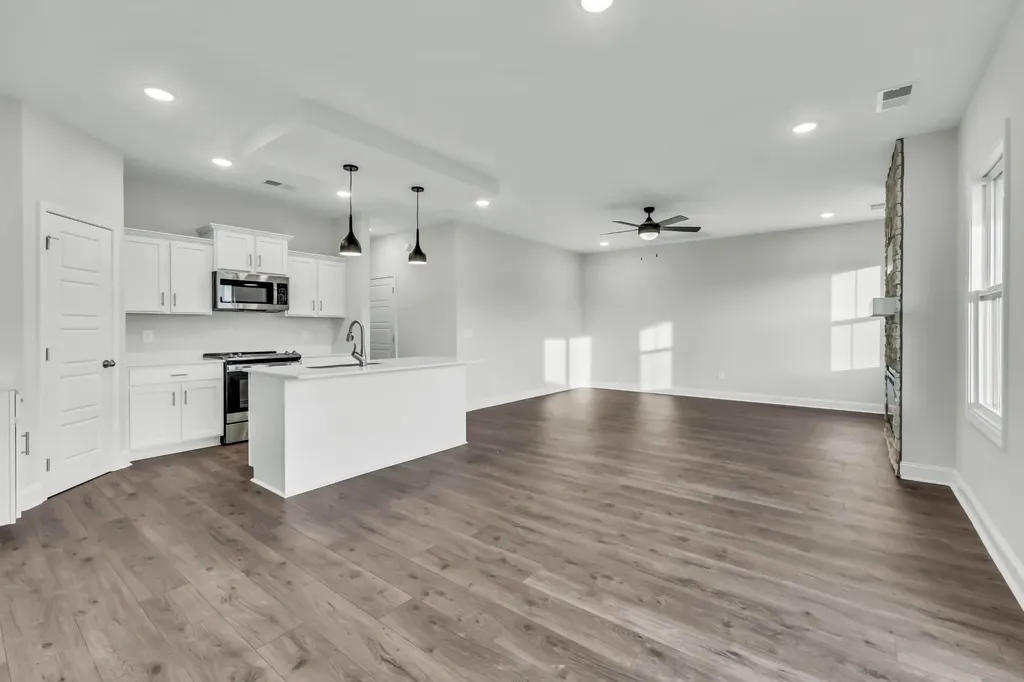 515 Ayden Lane Clarksville TN 37042