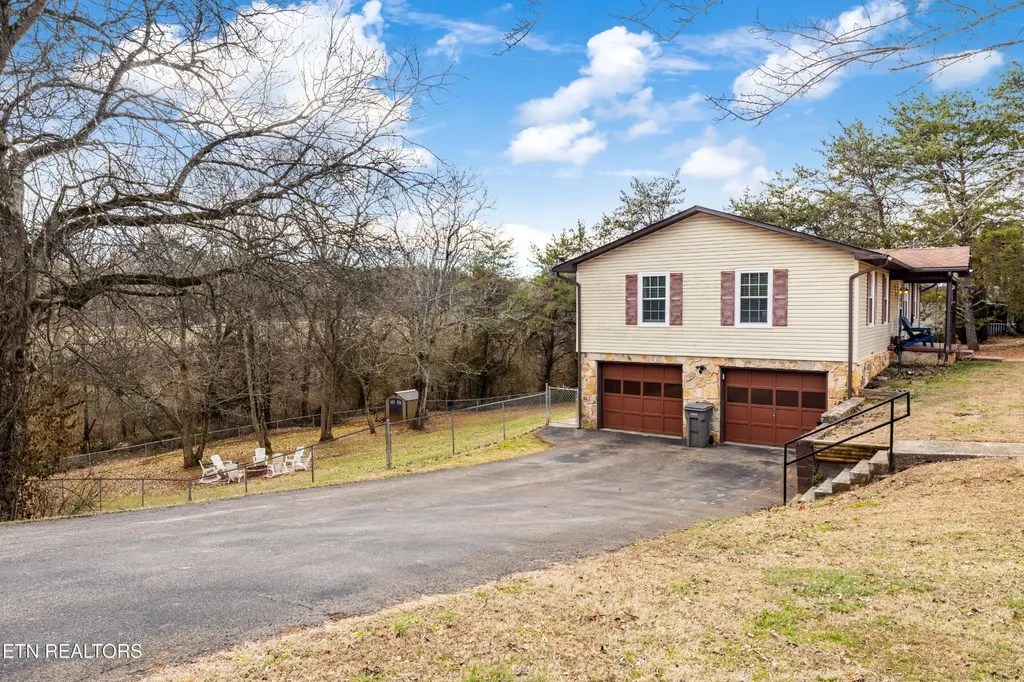 2802 Rambling Road Maryville TN 37801