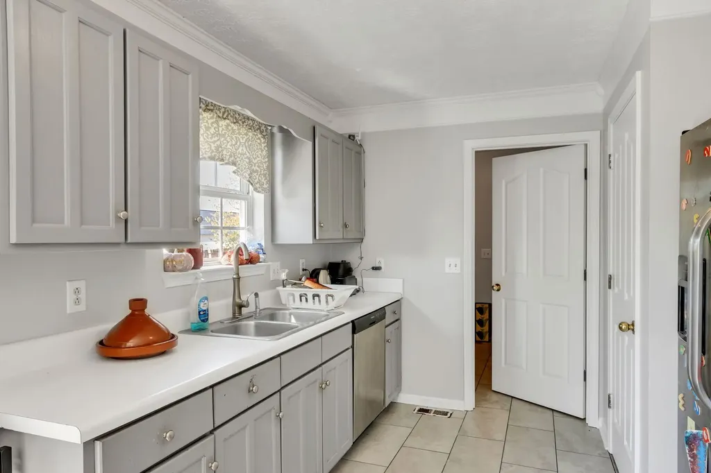 2911 Islington Drive Murfreesboro TN 37128