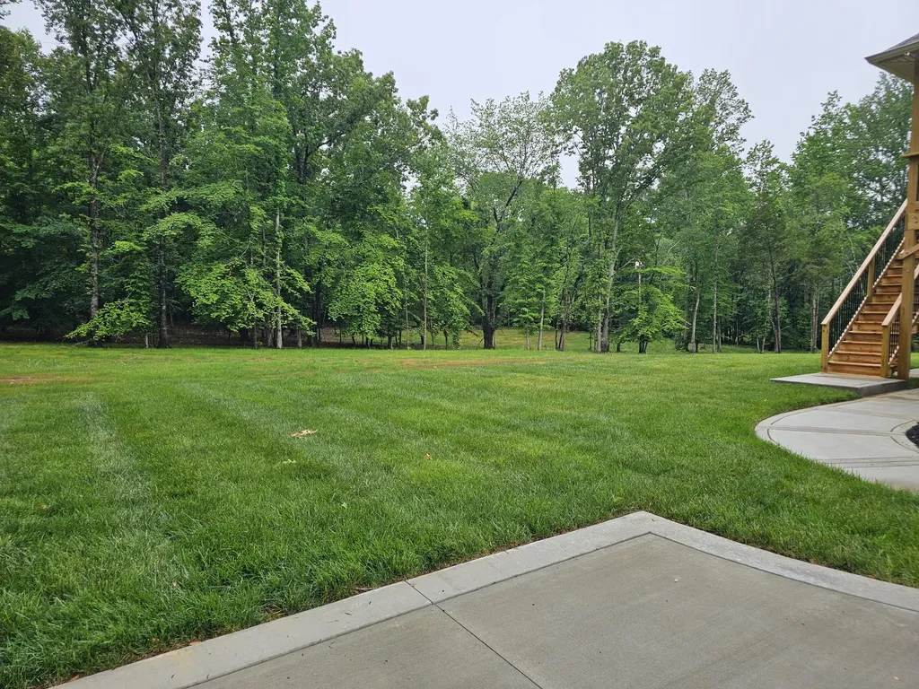 1280 Reda Drive Clarksville TN 37042