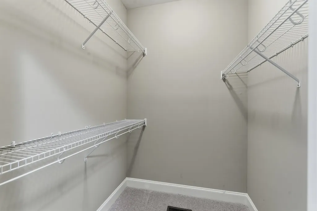 2146 Gorden Crossing Gallatin TN 37066