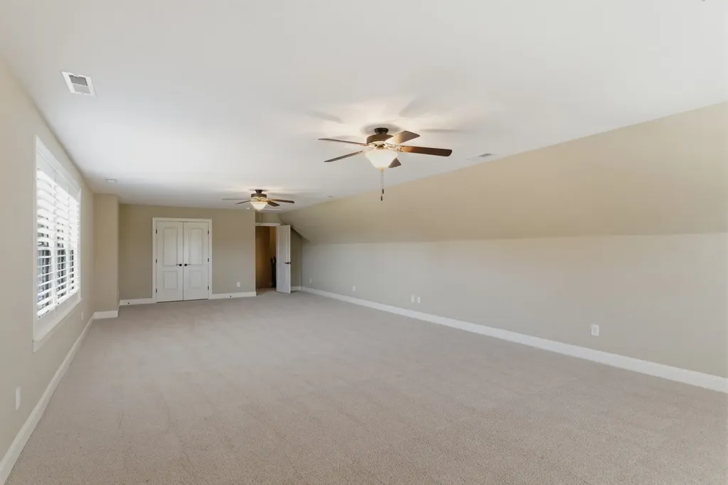 2146 Gorden Crossing Gallatin TN 37066