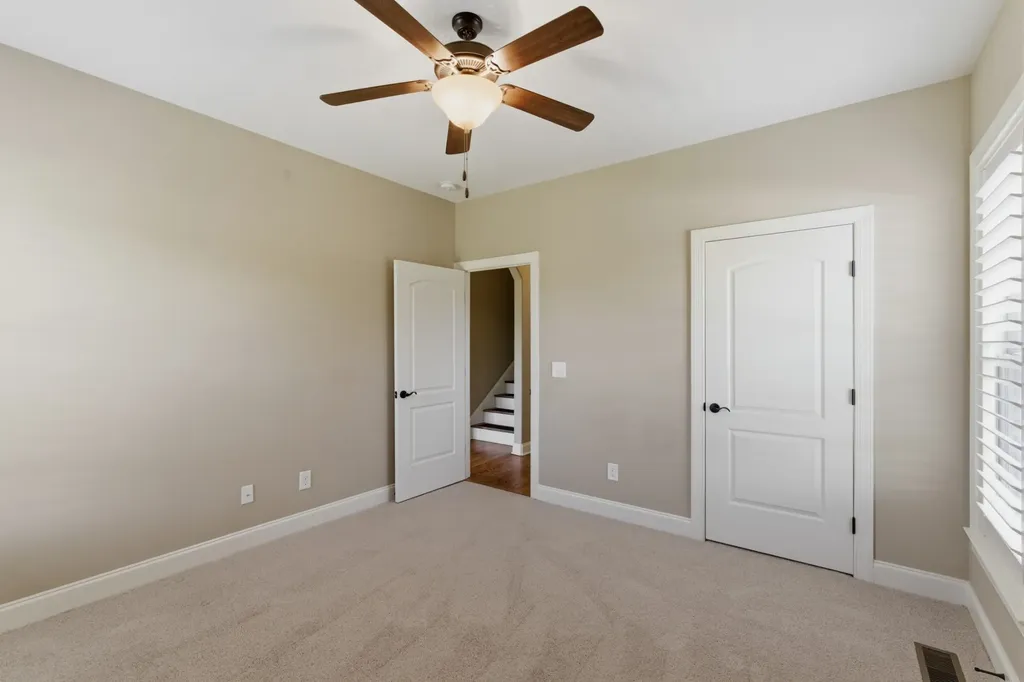 2146 Gorden Crossing Gallatin TN 37066