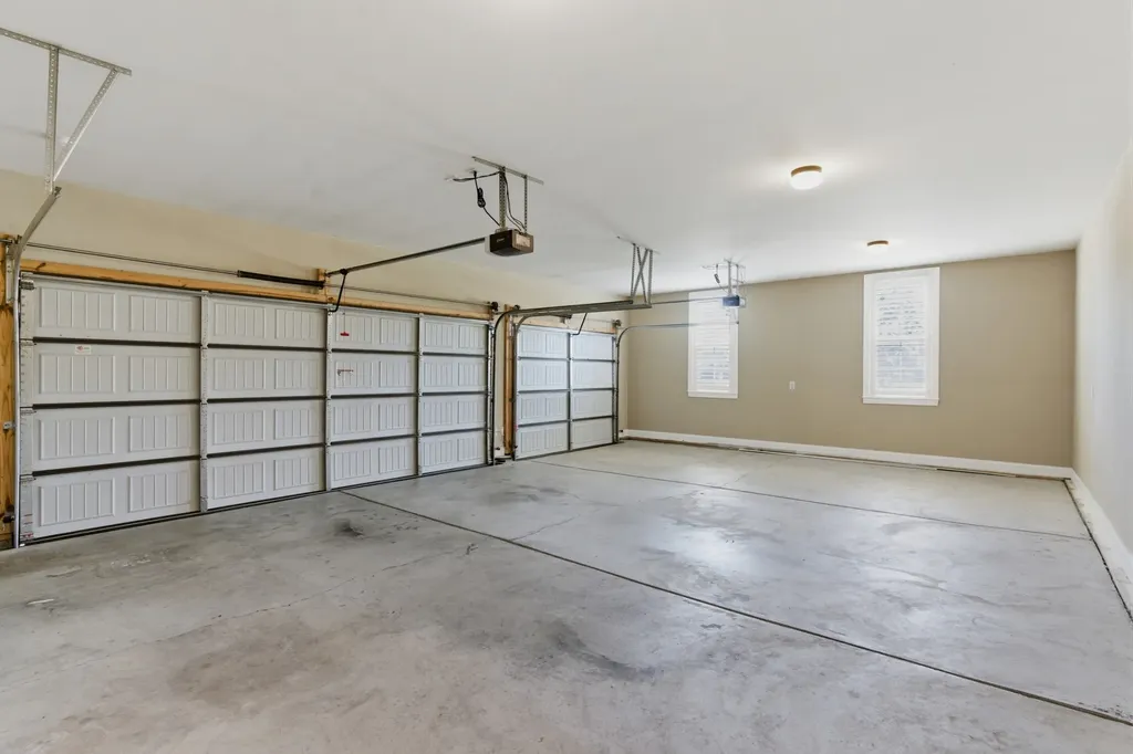 2146 Gorden Crossing Gallatin TN 37066