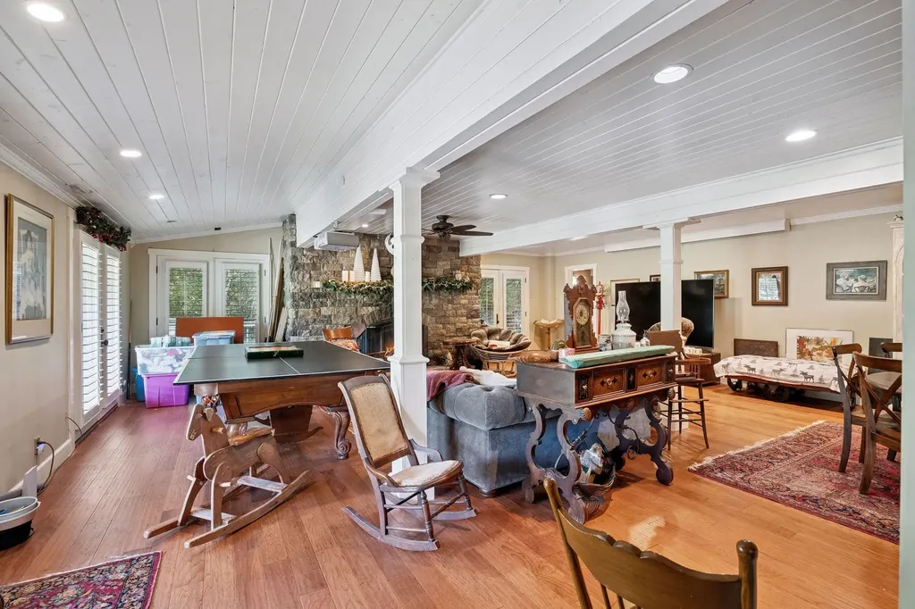 4073 New Highway 96, W Franklin TN 37064