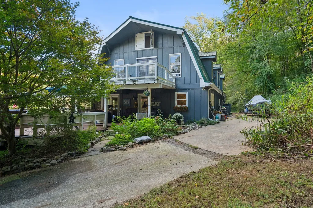 4073 New Highway 96, W Franklin TN 37064