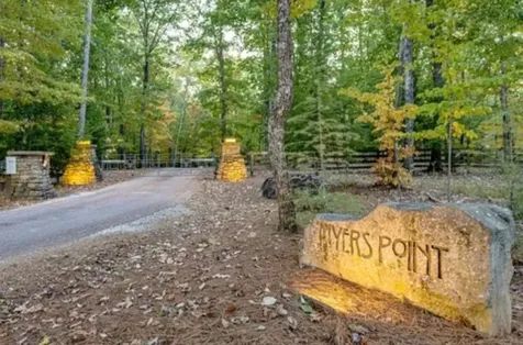 394 Myers Point Road Sewanee TN 37375