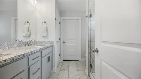 3975 Inlet Loop Chattanooga TN 37416