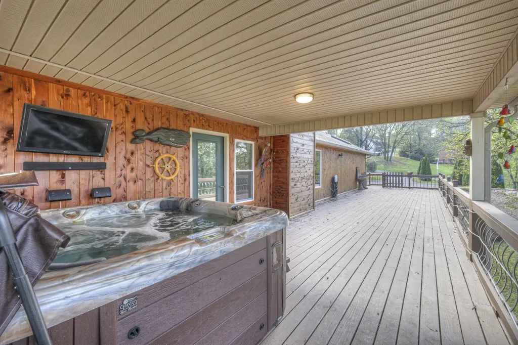204 Hogan Lane Columbia TN 38401