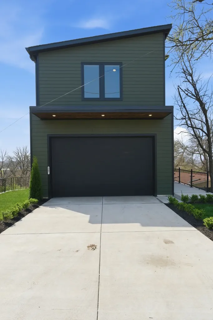 1905 Sevier Street Nashville TN 37206
