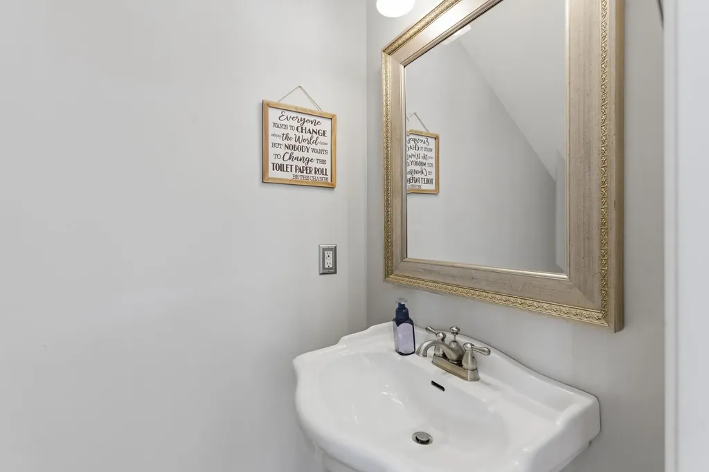 125 Aarons Cress Boulevard Hermitage TN 37076