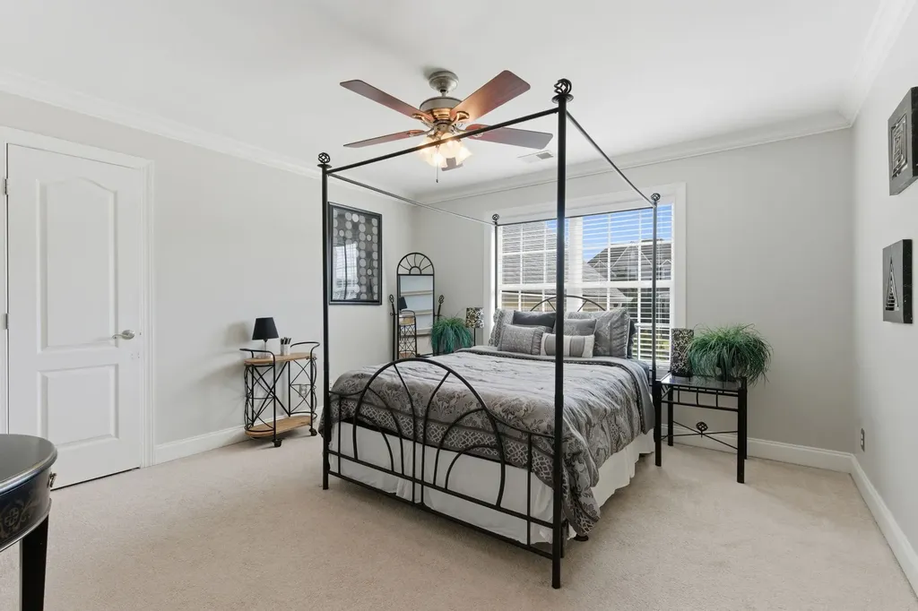 125 Aarons Cress Boulevard Hermitage TN 37076