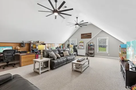 1035 Bending Chestnut Drive Lebanon TN 37087