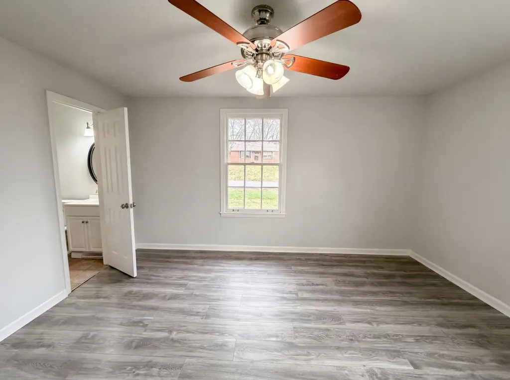 435 Victory Road Clarksville TN 37042