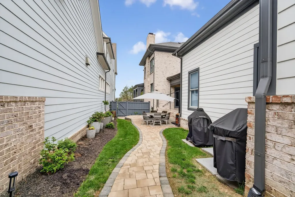 2007 Kathryn Avenue Franklin TN 37064